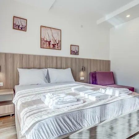 Adriatik Lux * Budva