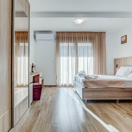 Adriatik Lux Budva